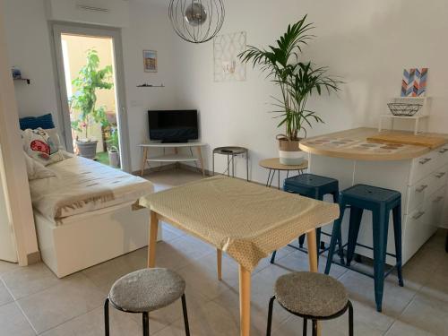 Studio cosy avec terrasse