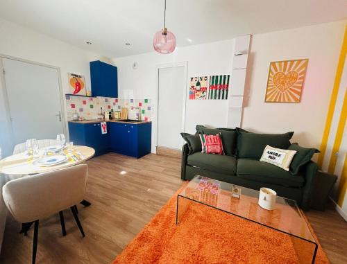 L atelier coloré