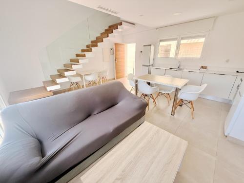 Tierra Marina 18 B7 by homeprive