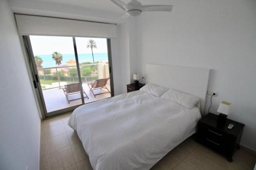 Tierra de Mar 06 by homeprive
