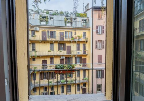 3 STOPS TO DUOMO - Delightful apartment in Porta Romana