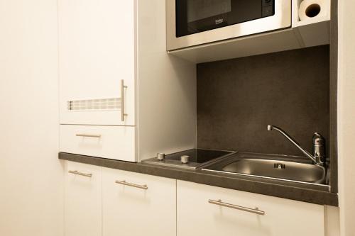 Brand new! Selfcheck-in, King size bed, free Wi-Fi