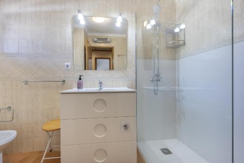 T1 Condominio do Mar by Seewest