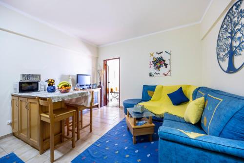 Stylish Quarteira Apartment, Algarve