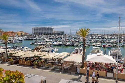 Vilamoura Marina stunning duplex