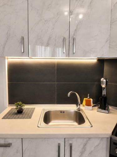 Valaoritou Luxury Jacuzzi by Dimcol 3
