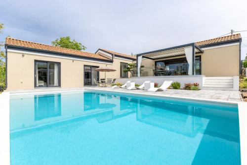 Villa Herceg Paradiz