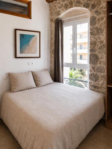 Cozy Loft-Style Apartment - Central Menton