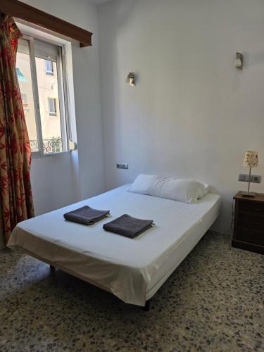 Preciosa Habitación privada comoda centro malaga Wi-Fi