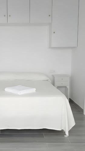 Estudio cerca de la playa y del centro del pueblo