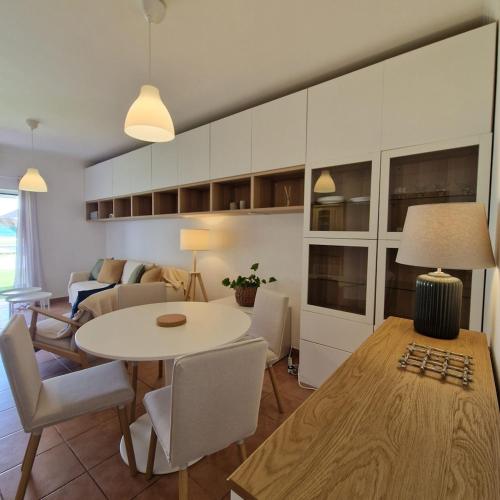 Vilamoura Apartment with 2 Pools, Terrace & AC