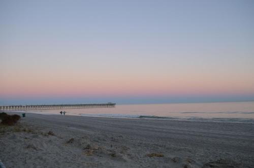 Oceanfront Paradise Sleeps 10 w Stunning Sunrises photo 122
