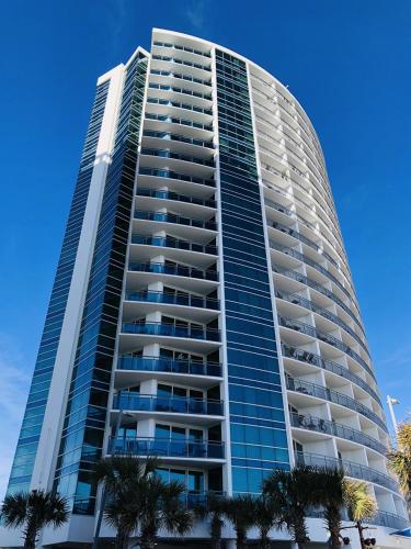 Oceanfront Paradise Sleeps 10 w Stunning Sunrises photo 105