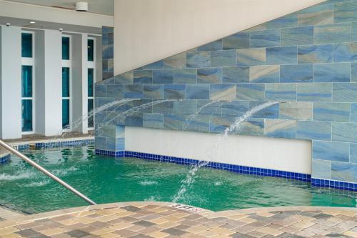 Oceanfront Paradise Sleeps 10 w Stunning Sunrises photo 76