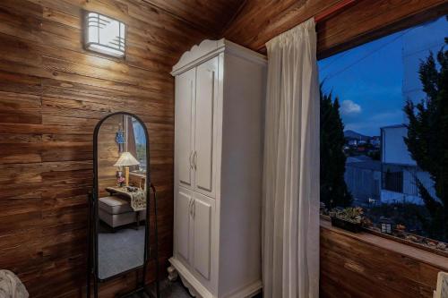 Gallery image of Bear house Dalat in Da Thien