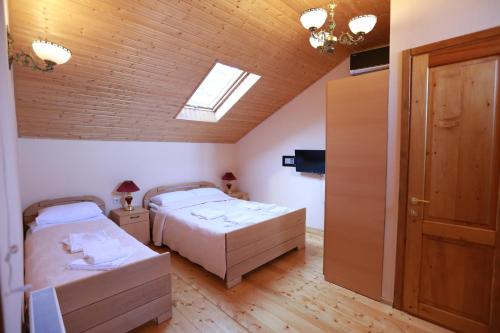 Postel nebo postele na pokoji v ubytování Guest House Goari