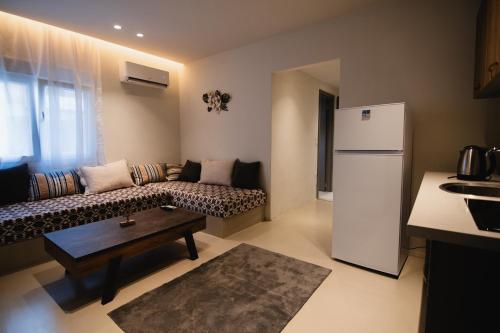ELAIA Αpartments
