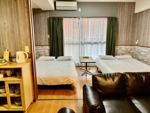 LaForet inn 303
