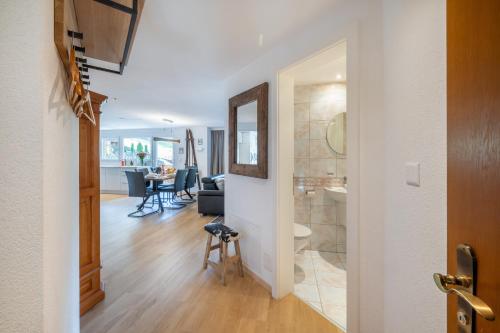 Luxus Familiendomizil mit Matterhornsicht by Inspiring Places Zermatt