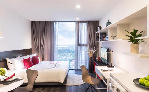Somerset West Point Hanoi