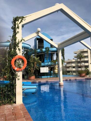 Benalbeach | First Line Beach & Pools photo 31
