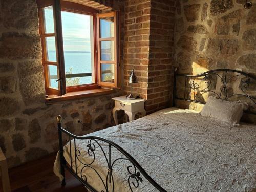 Private Stone House - Sea View - Peaceful Stay