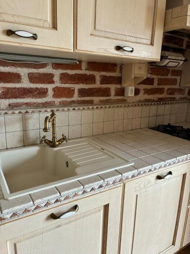 Private Stone House - Sea View - Peaceful Stay