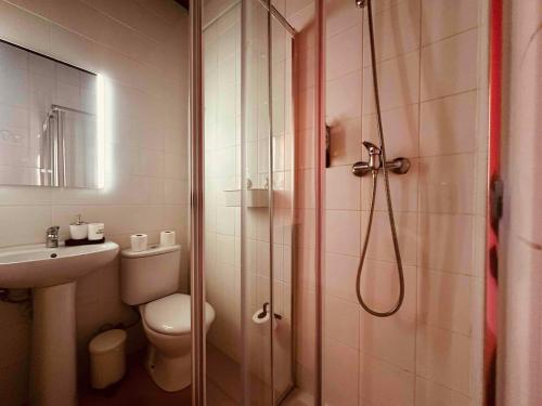 Lazy Apartments - Pinkish - Breakfast included