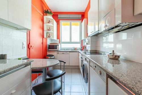 Exceptional 160 m2 apartment I Triangle d'Or
