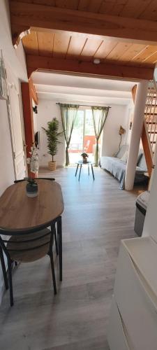 Studio tipo Loft con vista al Montgo