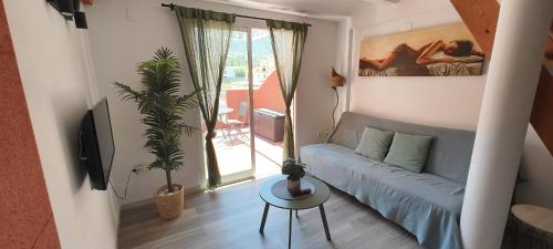 Studio tipo Loft con vista al Montgo