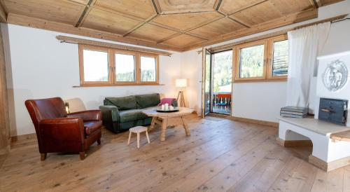 Charming mountain flat with sauna