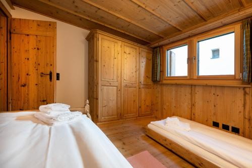 Charming mountain flat with sauna