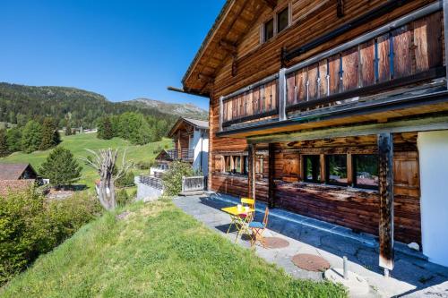 Charming mountain flat with sauna