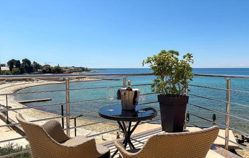 Beach Front Apartment In Umag With House Sea View