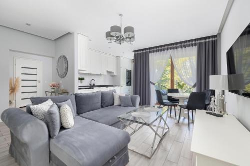 Królewicza Royal Chic Apartment by BookingHost