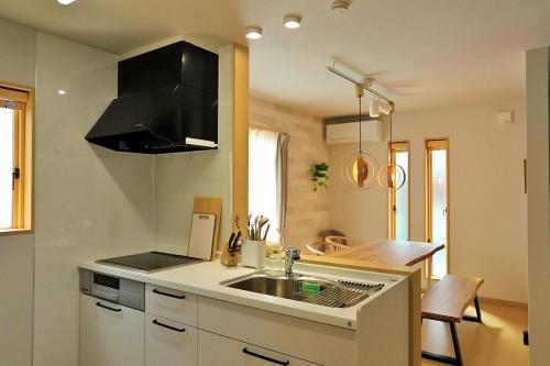 Bacolod Wonder A B whole house rental for 6 people