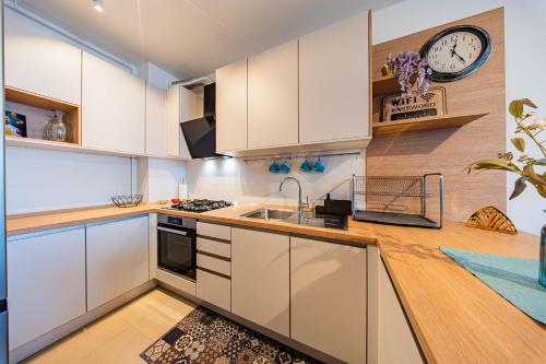 Flexible SelfCheckIns Zagreb 271 - 2 Bedroom Apartment - Loggia - Parking