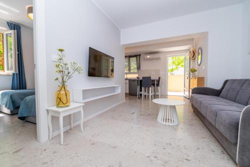 House Rosa
