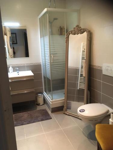 London style apartment in Nice