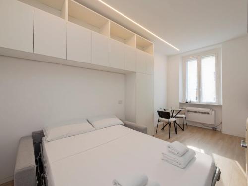 Xenia Milano - Studio in Viale Umbria 66