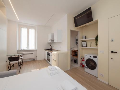 Xenia Milano - Studio in Viale Umbria 66