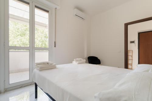 GuestHost - Cozy Apartment with Terrace Dergano