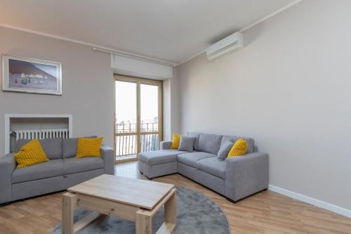 Xenia Milan - 3 rooms apt in Imperatore Tito 4