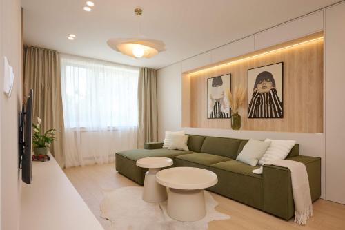 Bright Design Apartment - Walk to Trnava Centre