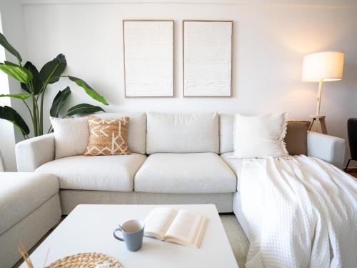Dream apartment overlooking La Malagueta Beach