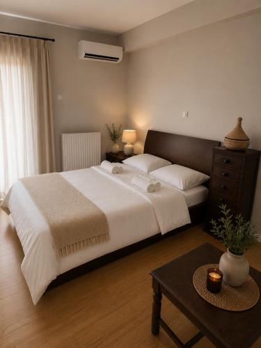 Spacious 2BR in Marousi - 5 min to OAKA & the Mall