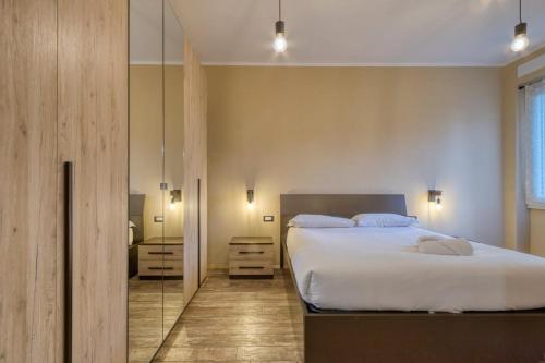 Xenia Milan - 2 room apartment in Viale Ungheria 17-2