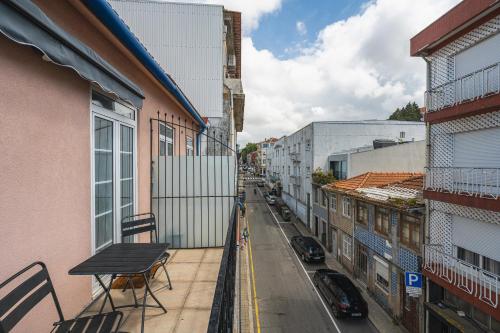 Nomad's Bonjardim City Flats
