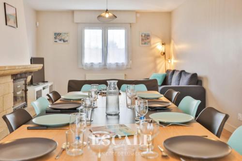 Grande Maison avec Jardin Parking proche de la Plage